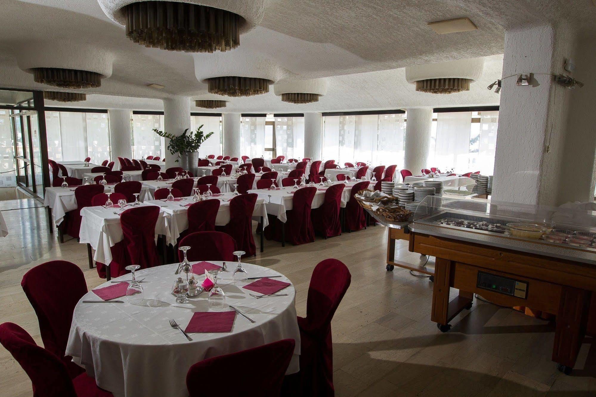 Hotel Kastel Цриквеница Экстерьер фото